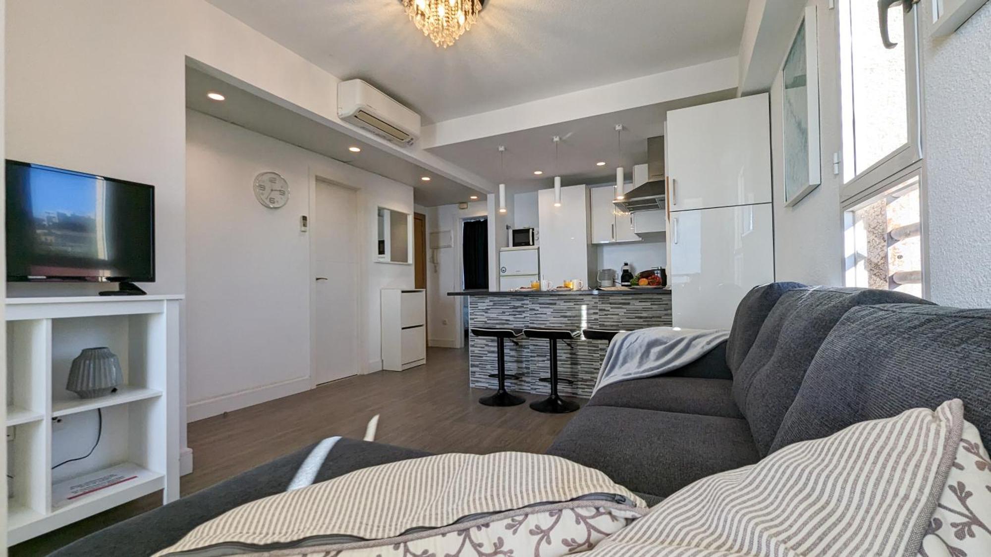 Tropic Mar Sea View Apartments Benidorm Bagian luar foto