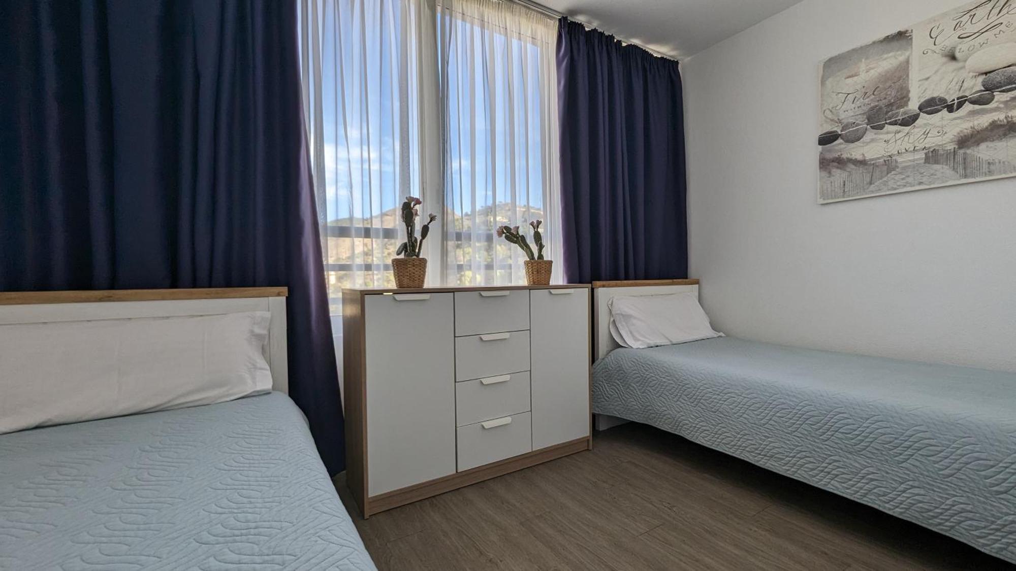 Tropic Mar Sea View Apartments Benidorm Bagian luar foto
