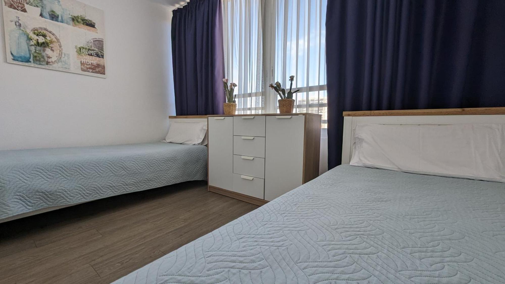 Tropic Mar Sea View Apartments Benidorm Bagian luar foto