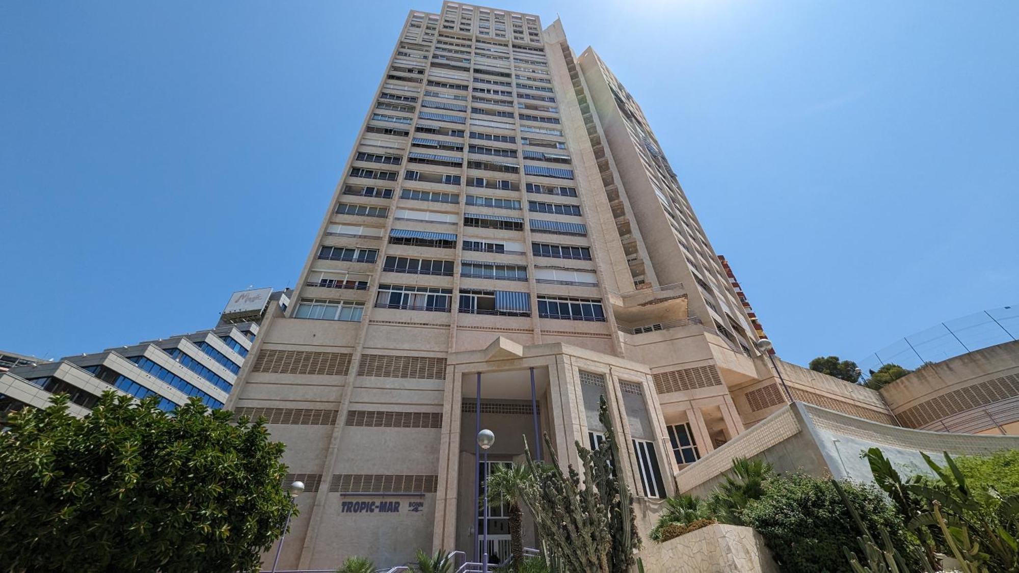 Tropic Mar Sea View Apartments Benidorm Bagian luar foto